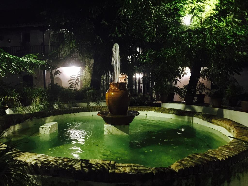 Oasis En El Centro De Sevilla Exterior photo